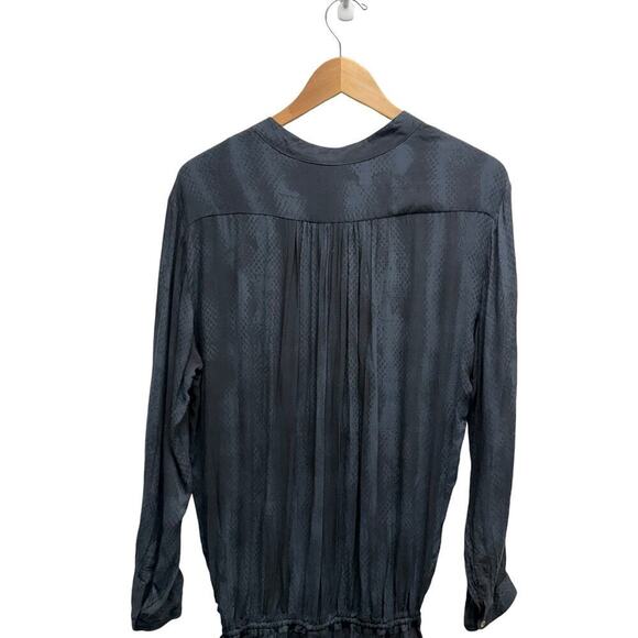 Indah Revolve Rayón Long Sleeve Romper Blue Sneake‎ Print Size Small - Picture 7 of 8